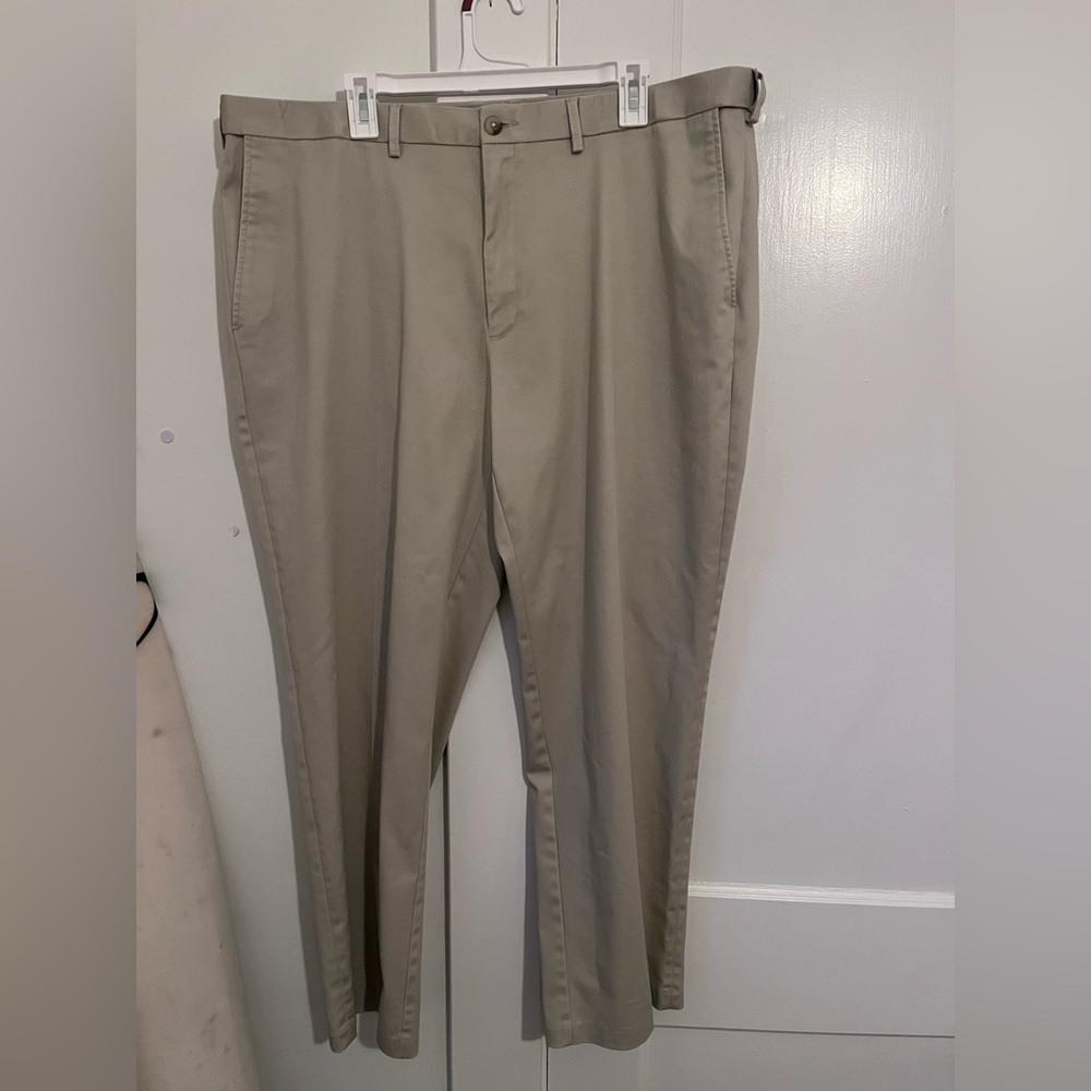 Haggar Iron Free Premium Khaki Pant